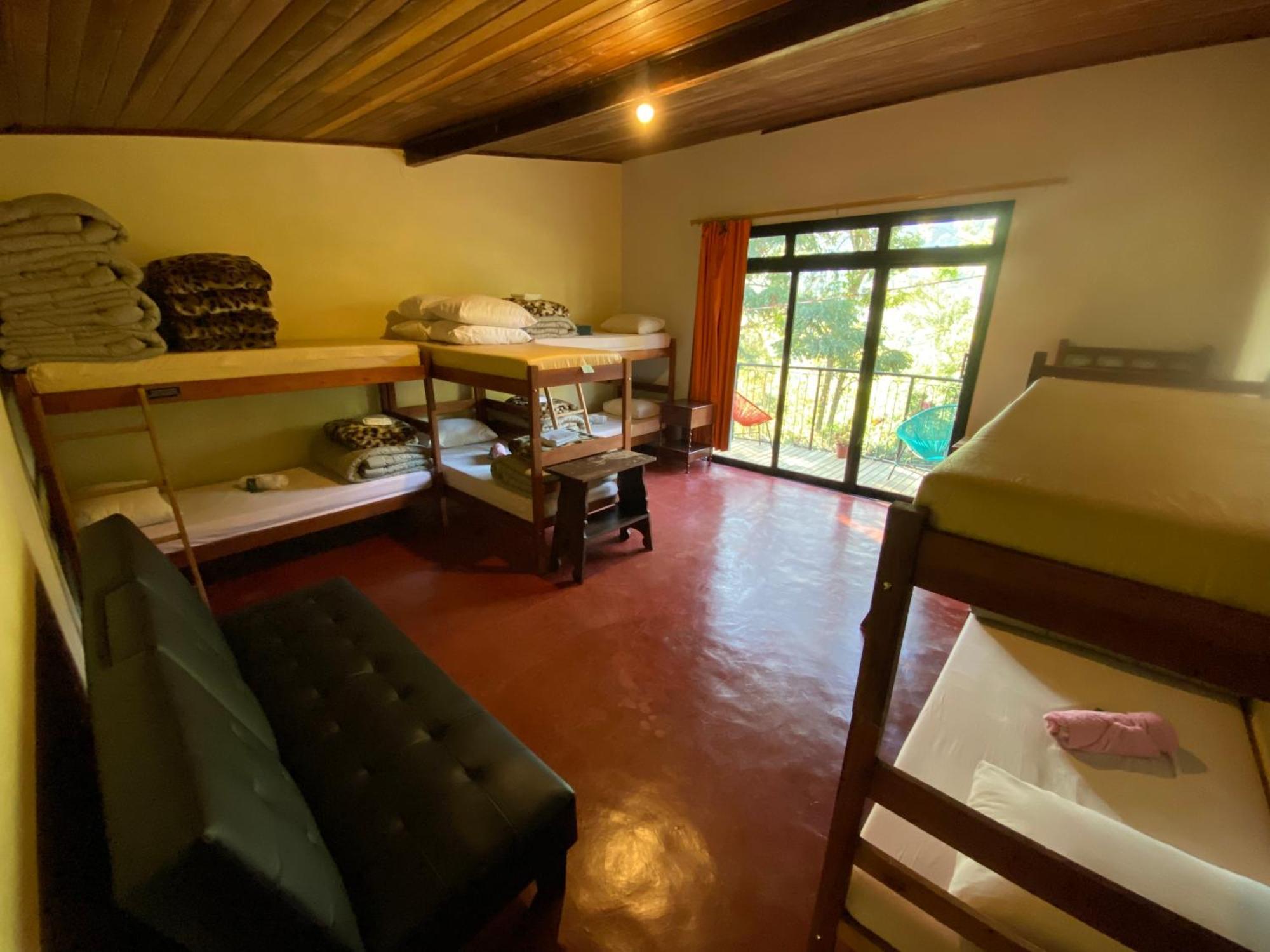 Hostel Picus Itamonte Exteriör bild